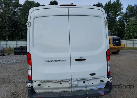 2015 Ford Transit T-250 из США, поврежденный, VIN 1FTNR2CMXFKA65182